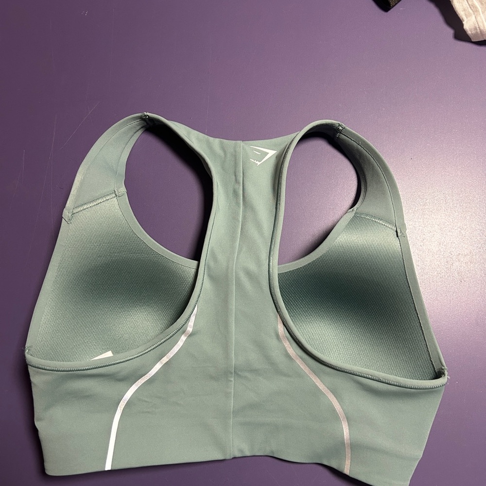 Gymshark Bundle! - image 7